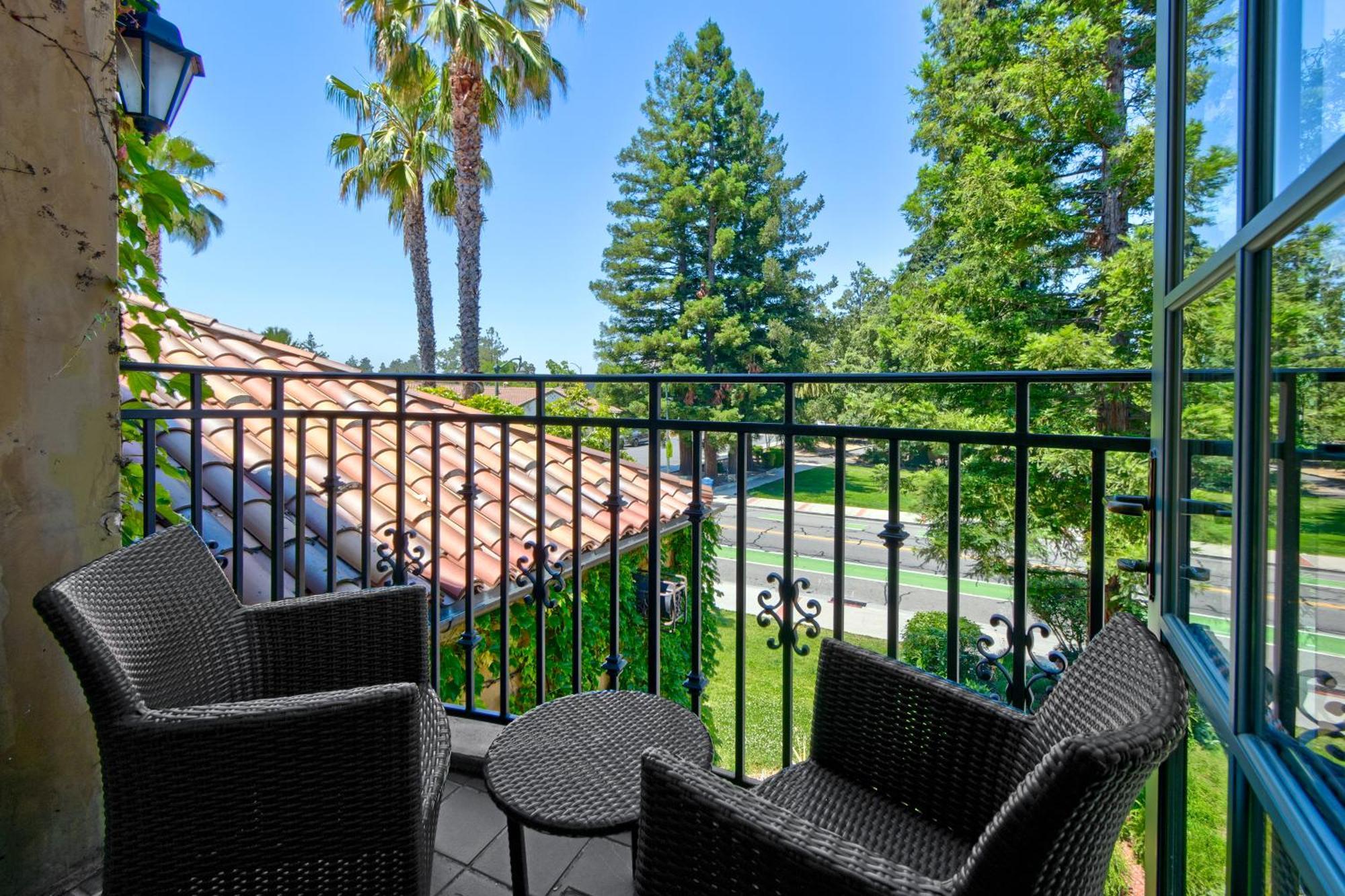 Hotel Los Gatos Εξωτερικό φωτογραφία