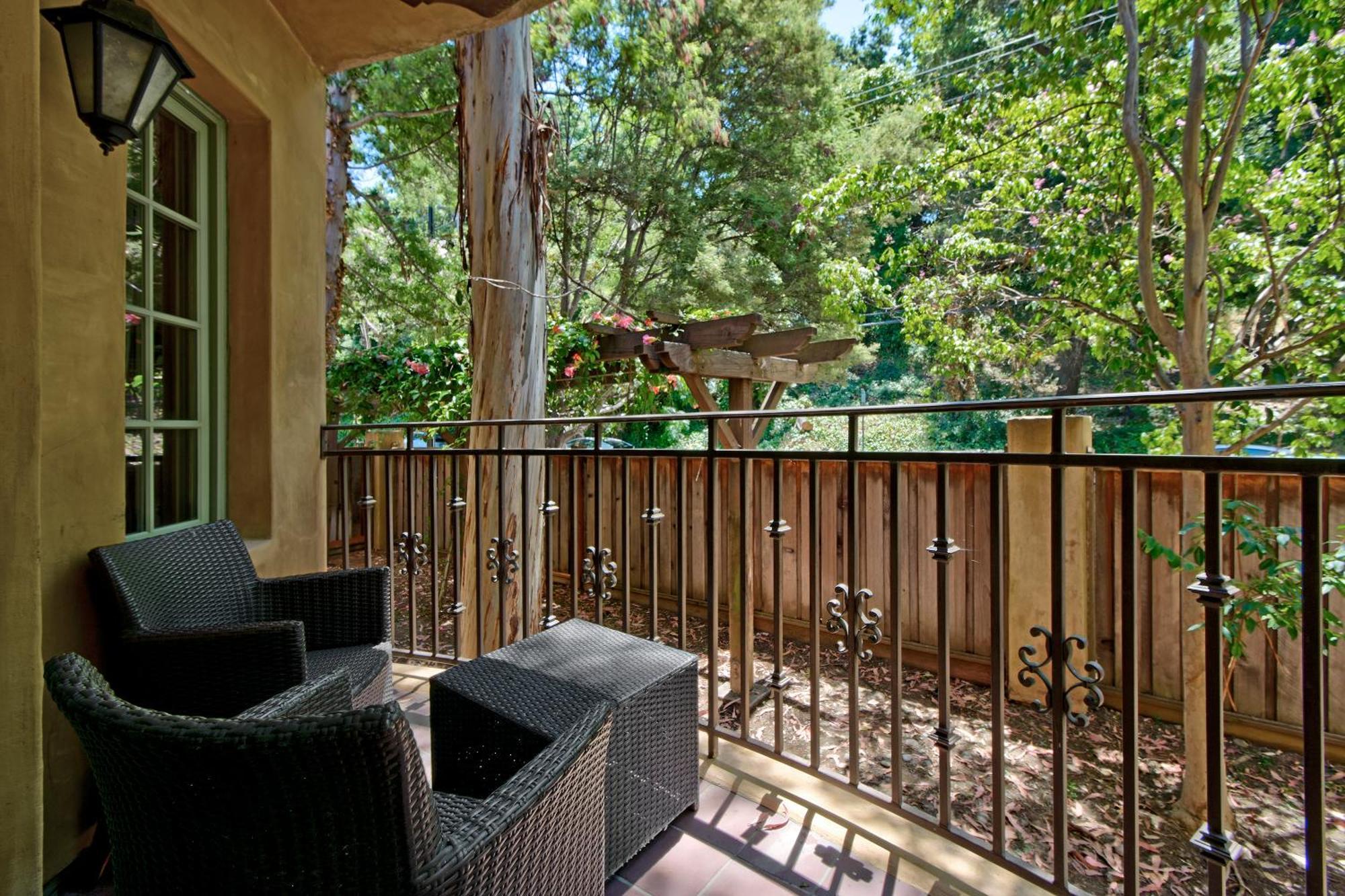Hotel Los Gatos Εξωτερικό φωτογραφία
